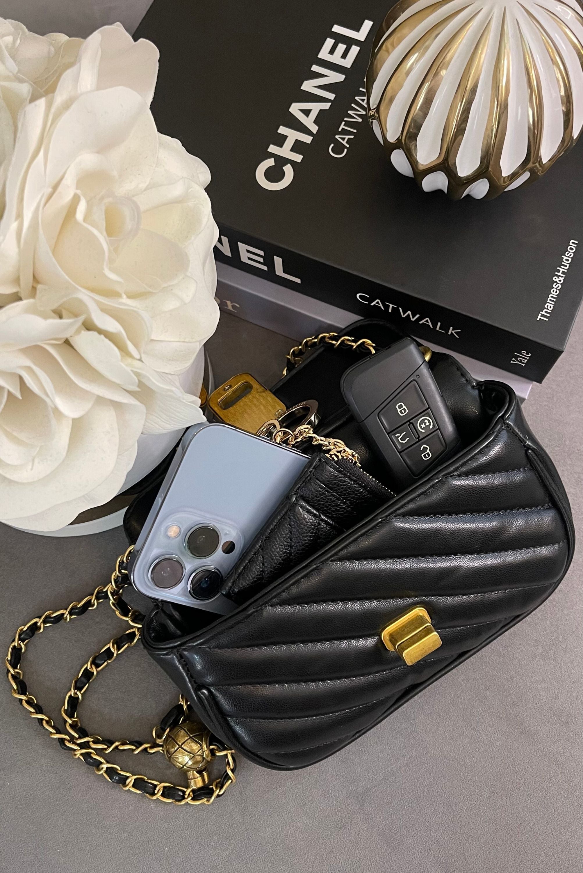 Divine Luxe Bag - Usay Buy 