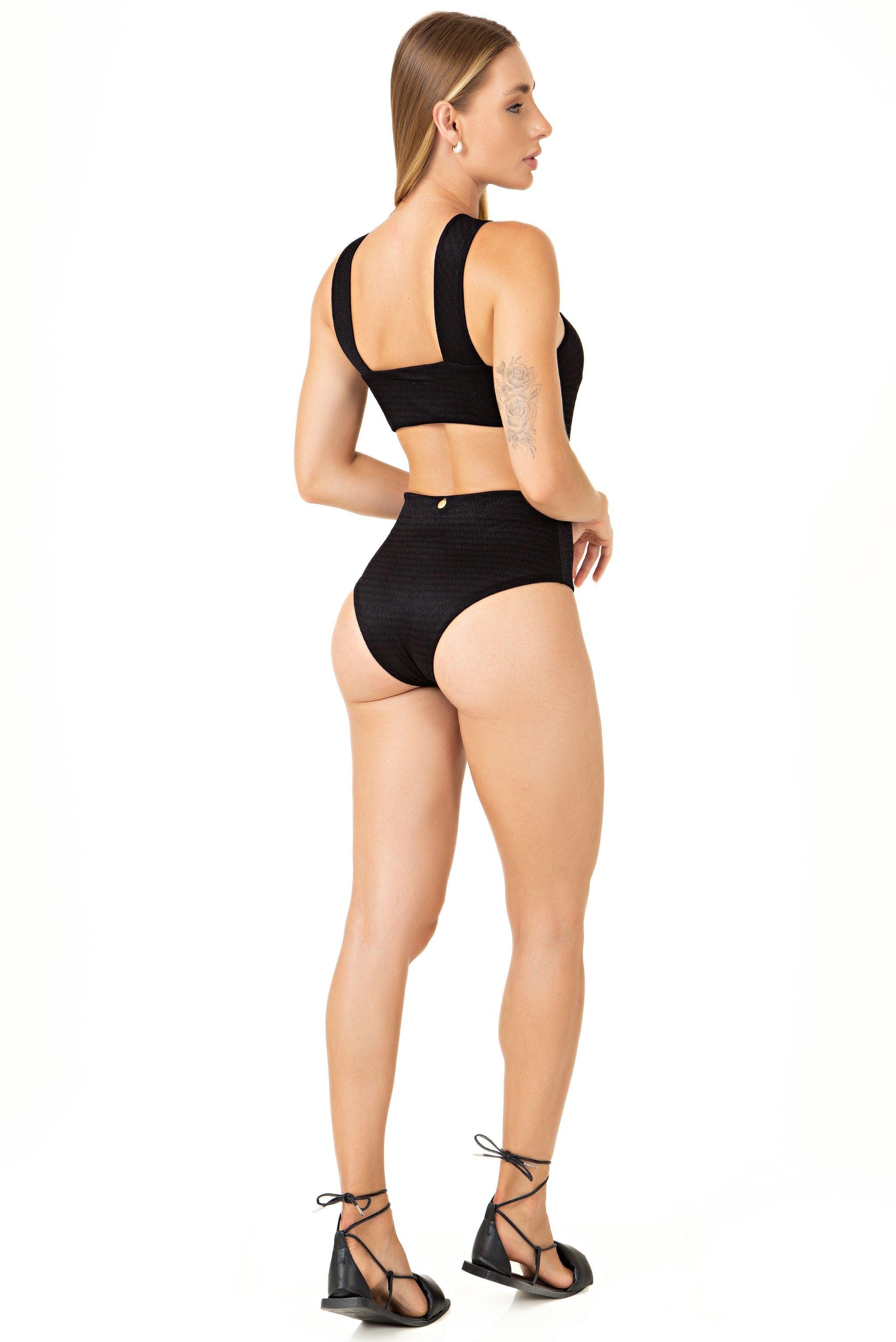 Chic and Elegant Black Crossover Swimsuit - Usay Buy 